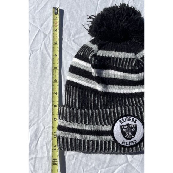 NFL Oakland Raiders Bobble Woolly Men’s Sz One size Hat Cuffed Knit Hat New Era - Picture 3 of 10